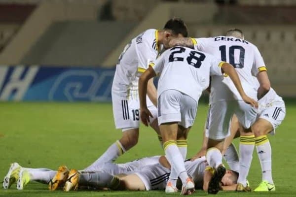 "Пахтакор" футболчиси рамзий терма жамоадан ўрин олди (Фото)