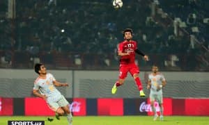 Абрамов ташриф буюрган ўйинда футболчилар "Cristiano Airways"га дарс берди (Фотогалерея)