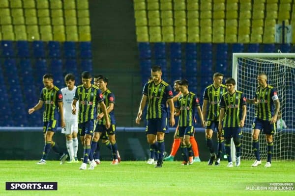 "Пахтакор" қийин ғалабани қўлга киритиб, пешқадамга айланиб олди