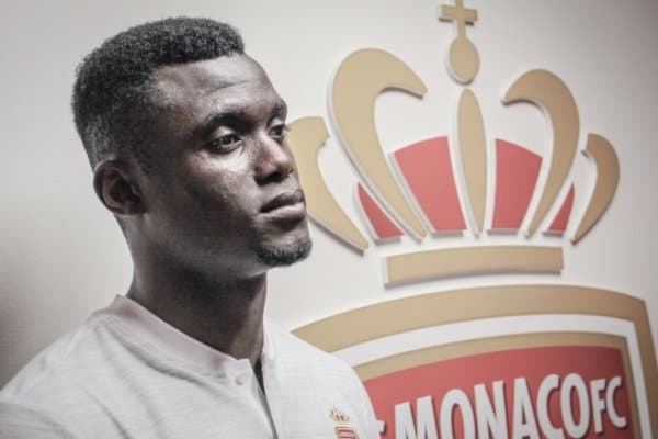 Расман! Пеле “Монако” билан шартнома имзолади