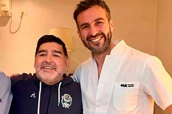 Марадонанинг ўлимида унинг шифокори айбланмоқда