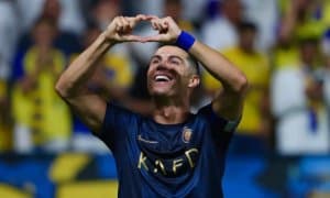 “Барса” ўйинчиси Роналдунинг ёнига боради