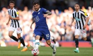 Пулишич тиббий кўрикдан ўтиш учун Миланга етиб келди (видео)