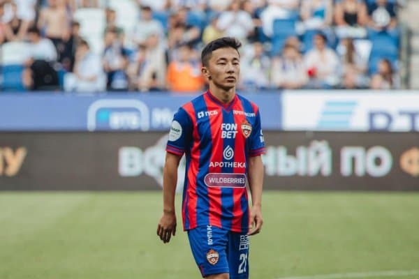 ЦСКА ўз уйида  "Крилья Советов" билан дуранг ўйнади, Файзуллаевдан ассист (видео)