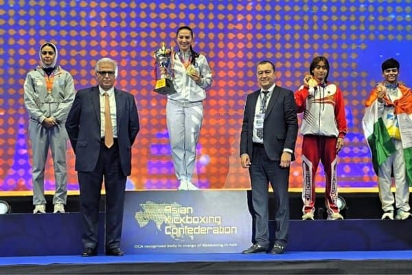 Кикбоксчиларимиз Осиё чемпионлигини қўлга киритди