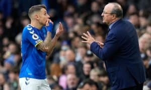 Футболчи машҳур мураббий билан уришиб қолди