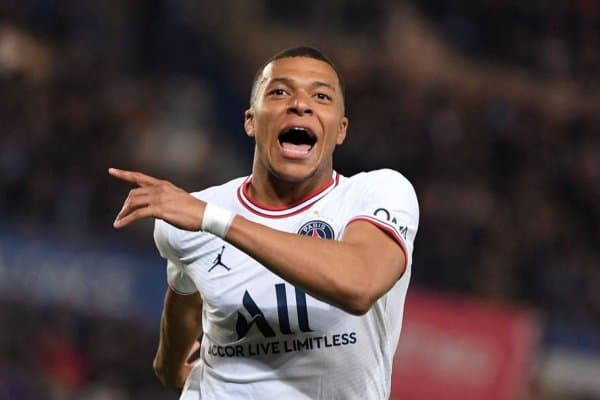 ПСЖ Мбаппе ўрнига бошқа машҳур юлдузни оладиган бўлди