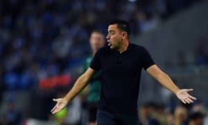 Хави мураккаб ўйинда 17 яшар болани майдонга тушириб, нега таваккал қилганини айтди