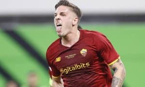 “Рома” юлдузлик касалига чалинган Дзаньолони “синдирмоқчи”!