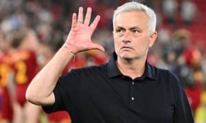 Моуриньо сўнаётган юлдузни қутқармоқчи