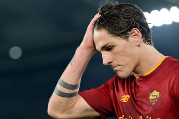 “Рома”дан ҳайдалган юлдуз рақиб жамоага ўтади