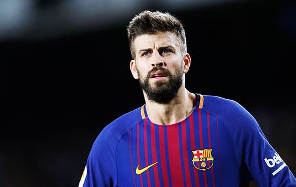 Пике Испаниянинг 5-дивизионида иштирок этаётган клубни сотиб олади