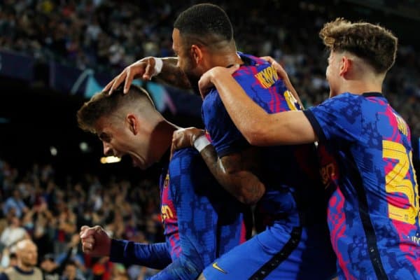 “Барса” юлдузи футболдан кетиши кутиляпти