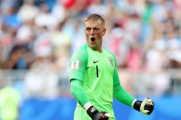 Швеция - Англия учрашувининг энг яхши футболчиси аниқланди