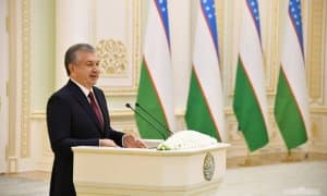 Шавкат Мирзиёев: "Хориждан легионер олиб келиш амалиётдан воз кечиб, маҳаллий спортчиларимизни тарбиялашга жиддий эътибор қаратадиган пайт келди"