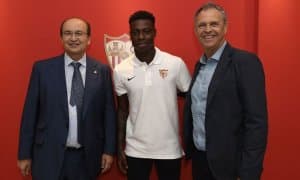 "Севилья" Промеснинг трансферини расман эълон қилди