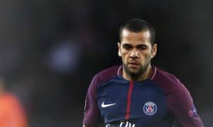 ПСЖ Алвес билан келишиб олди