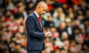 Манчестерликларнинг қиммат ўйинчиси мураббий туфайли кетиб қолмоқчи