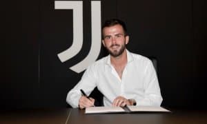 Расман! Пьянич ҳеч қаерга кетмайди, у "Ювентус" билан шартномасини узайтирди