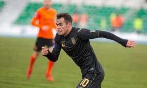 Ўрунов ўзига харидор жамоага қарши ўйнайди