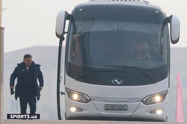 Фотогалерея. Қосимов бошчилигидаги "кончилар" финал олдидан расмий машғулот ўтказди