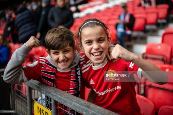 "Манчестер Юнайтед" янги мураббийи билан келишувга эришди