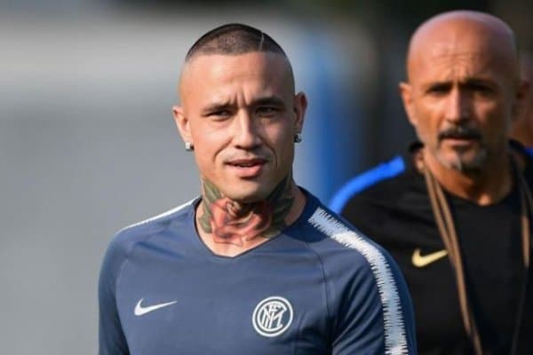 Наингголан фаолиятини ПСЖда давом эттириши мумкин