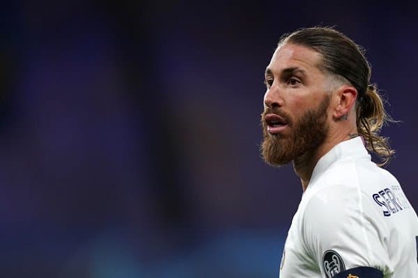 Рамос, югур! Бу ерда юлдуз ҳам, сардор ҳам эмассан!