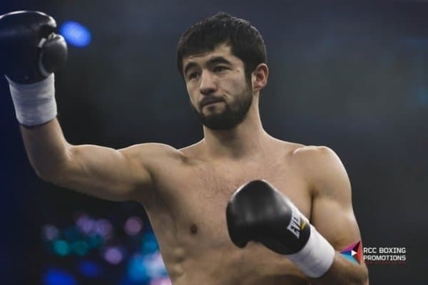 Умурзоқов - Корреа. Вазн ўлчаш маросими бўлиб ўтди. Эртага камар учун жанг! (ФОТО)