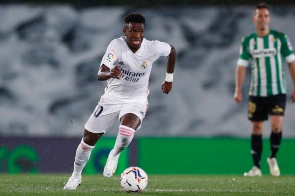 "Реал" муҳим паллада очко йўқотди