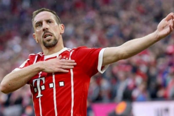 Рибери "Бавария" тарихида энг кўп соврин ютган футболчига айланди