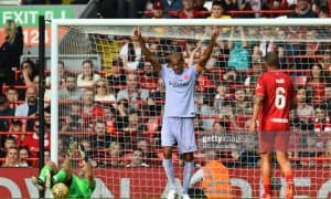 "Бунёдкор"нинг собиқ футболчиси "Энфильд"да "Ливерпуль" дарвозасини ишғол қилди (видео)