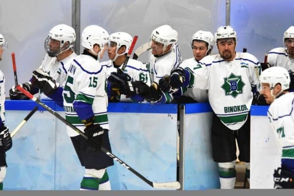 Хоккей. "Бинокор" финалнинг дастлабки ўйинида зафар қучди