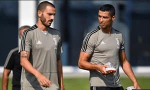 Роналду ва Бонуччи эртага "Ювентус"ни чемпион қилиши мумкин бўлган ўйинда иштирок этмайди