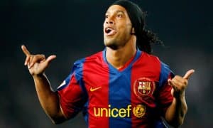 Уни ҳатто "Реал" мухлислари ҳам олқишлаган. Роналдиньо 40 ёшга тўлди