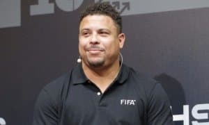 Роналдо: Неймар сотилмайди