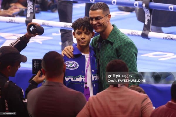 Роналду фаолиятини якунлаш учун бир воқеани кутаяпти