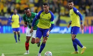 Роналдунинг дебют ўйинидаги ҳаракатларини томоша қилинг (видео)