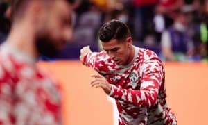 ЕЧЛ. "Янг Бойз" – "Манчестер Юнайтед": Ҳисоб тенглашди! МЮ тобора чуқурроқ ҳимояланишга мажбур бўлмоқда (матнли трансляция)