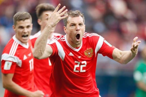 Россия терма жамоасининг энг кучли футболчиси ким?