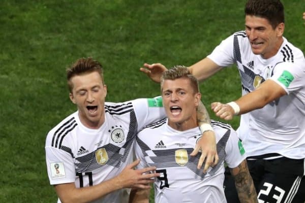 Марко Ройс: Кроос олдида шляпамни ечаман