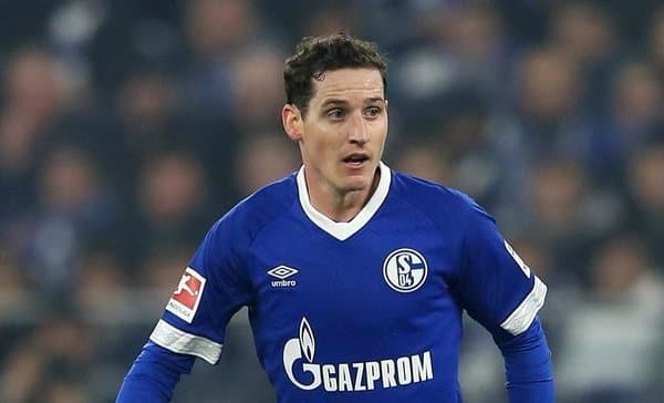 "Шальке" етакчи футболчисини "Манчестер Сити"га сотишга тайёр