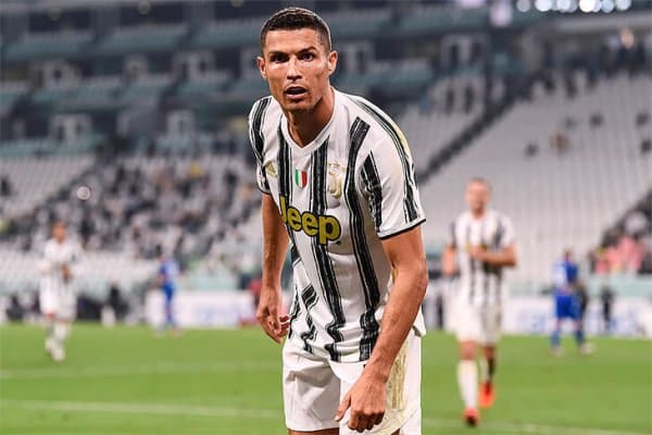 “Юве” Роналдунинг ўрнини эгаллайдиган юлдуз топди