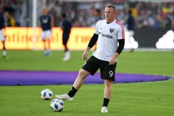 Руни АПЛга қайтмоқчи эмас