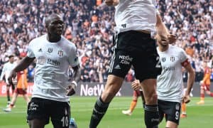 "Истанбул дерби"сида "Бешиктош" пешқадам "Галатасарой"ни мағлуб этди