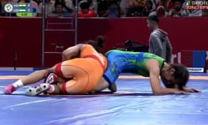 Аёллар кураши: Давлатбике Яхшимуратова бронза медали учун курашади