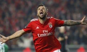 “Тоттенхэм” эътибордан четда қолаётган ҳужумчини олмоқчи