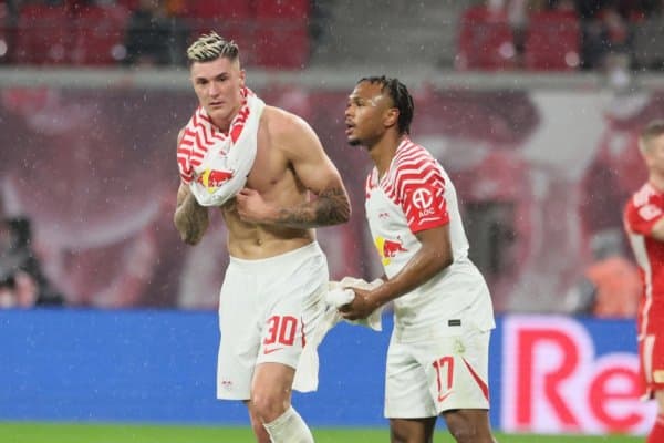 “Челси” бир жамоанинг икки тўпурарини олиб кетмоқчи