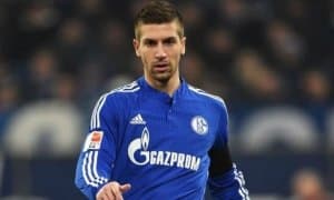 "Рома" "Шальке" етакчиларидан бирини сотиб олмоқчи