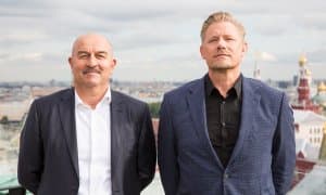 Петер Шмейхель 33 йил муқаддам Черчесов билан тушган суратини эълон қилди (ФОТО)